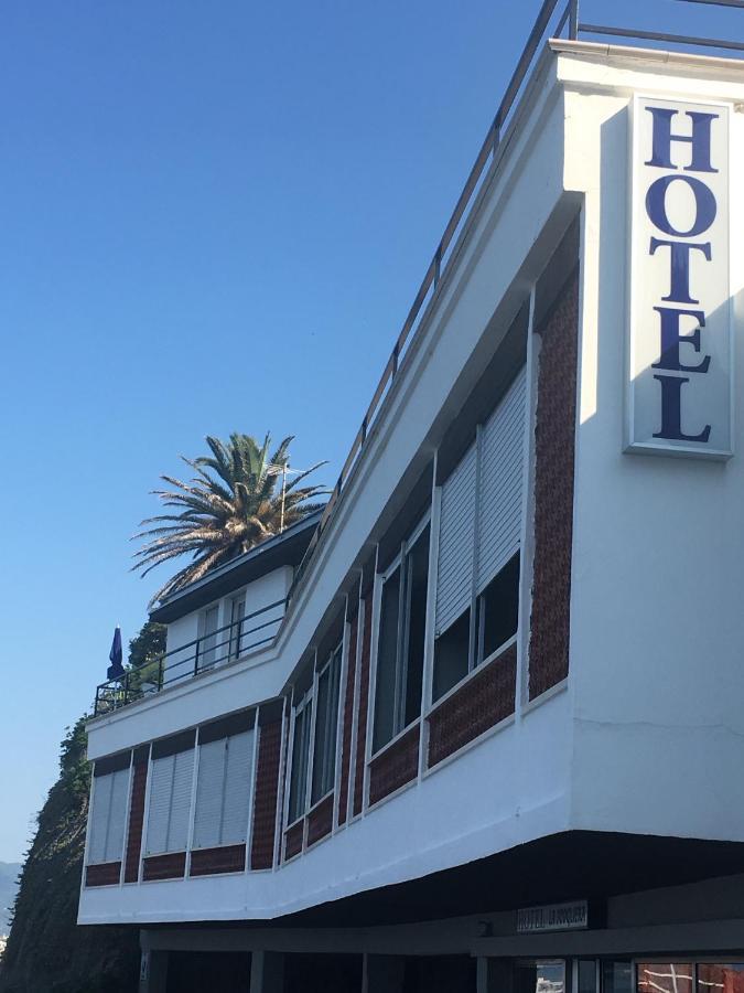 Hotel La Scogliera Cavi di Lavagna Exteriör bild