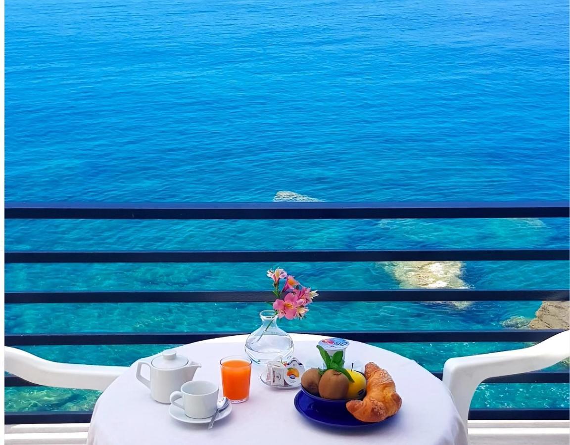 Hotel La Scogliera Cavi di Lavagna Exteriör bild