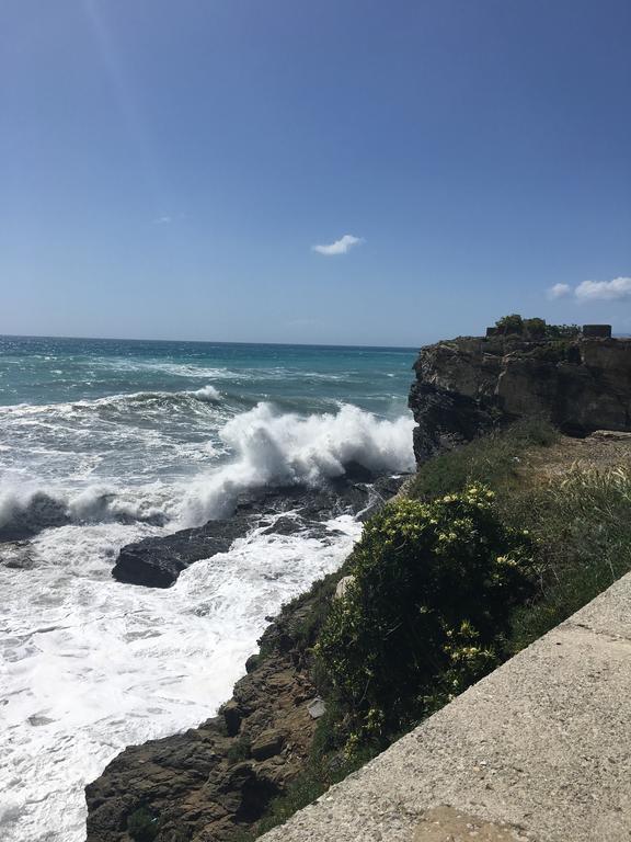Hotel La Scogliera Cavi di Lavagna Exteriör bild