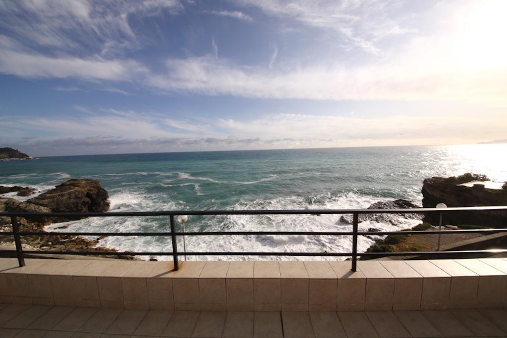 Hotel La Scogliera Cavi di Lavagna Exteriör bild